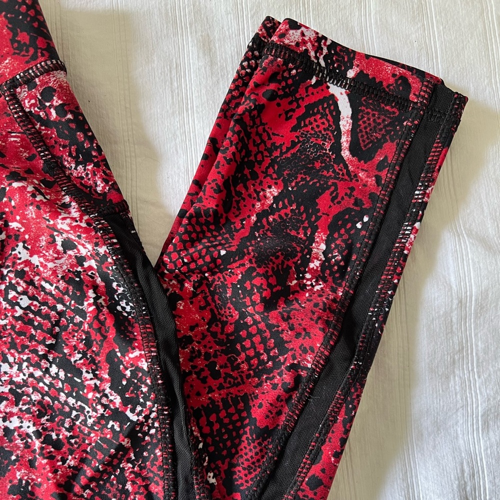 HPE Workout Leggings - Picture 4 of 4